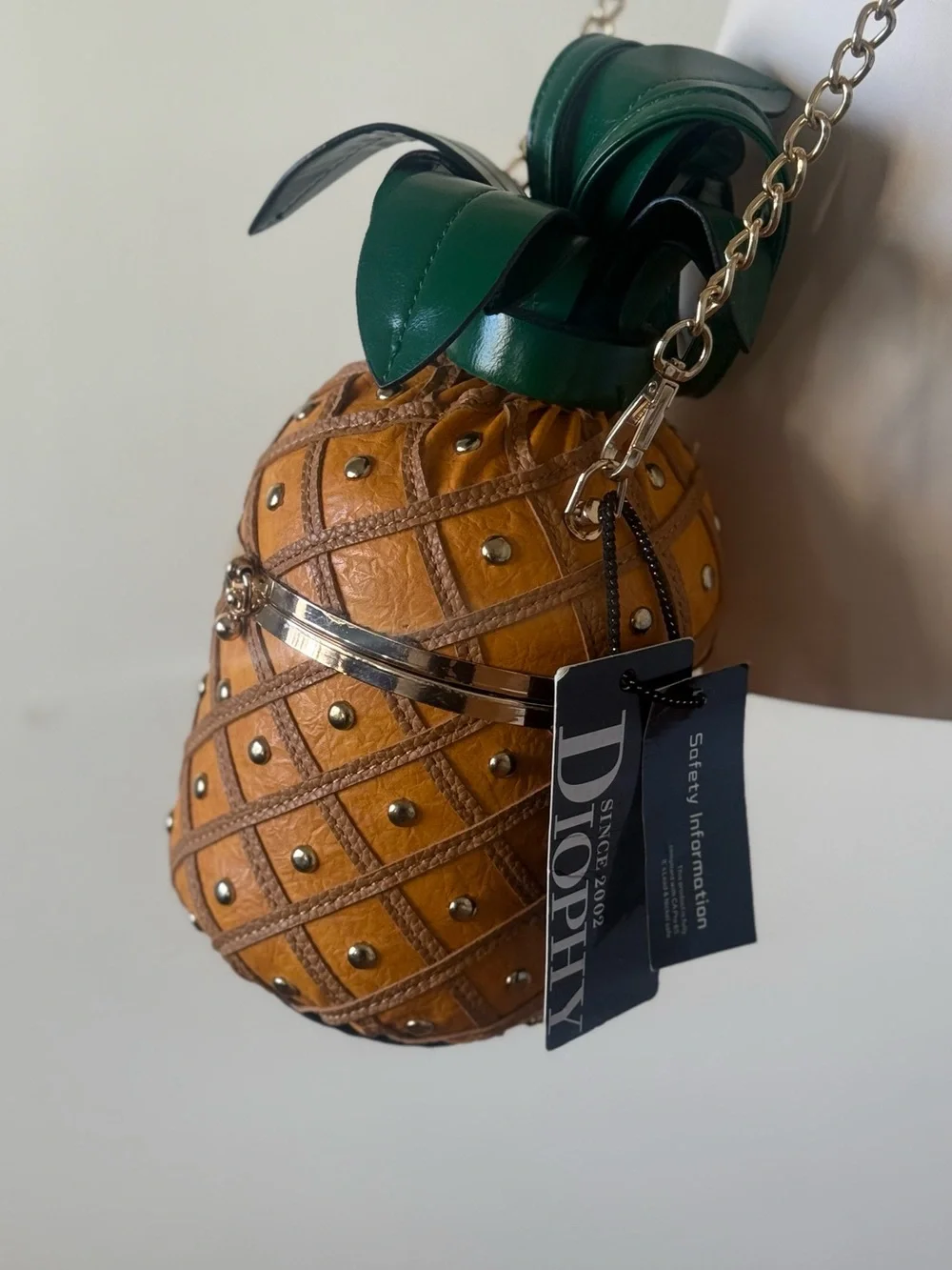 Diophy Pineapple-Shaped Crossbody Bag removable strap NWT